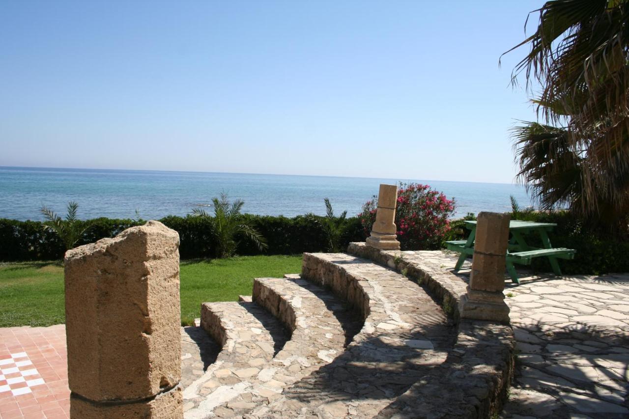 Topset Hotel Agios Georgios (Kyrenia) Exterior foto