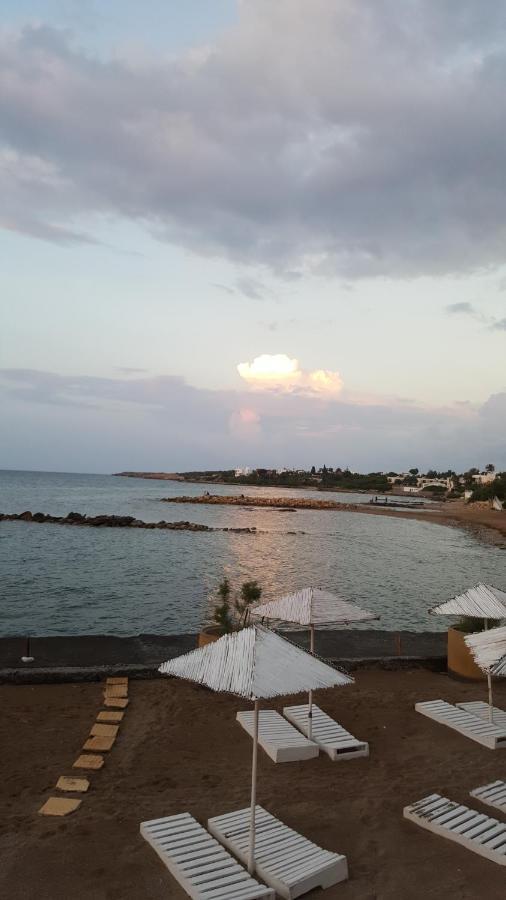 Topset Hotel Agios Georgios (Kyrenia) Exterior foto