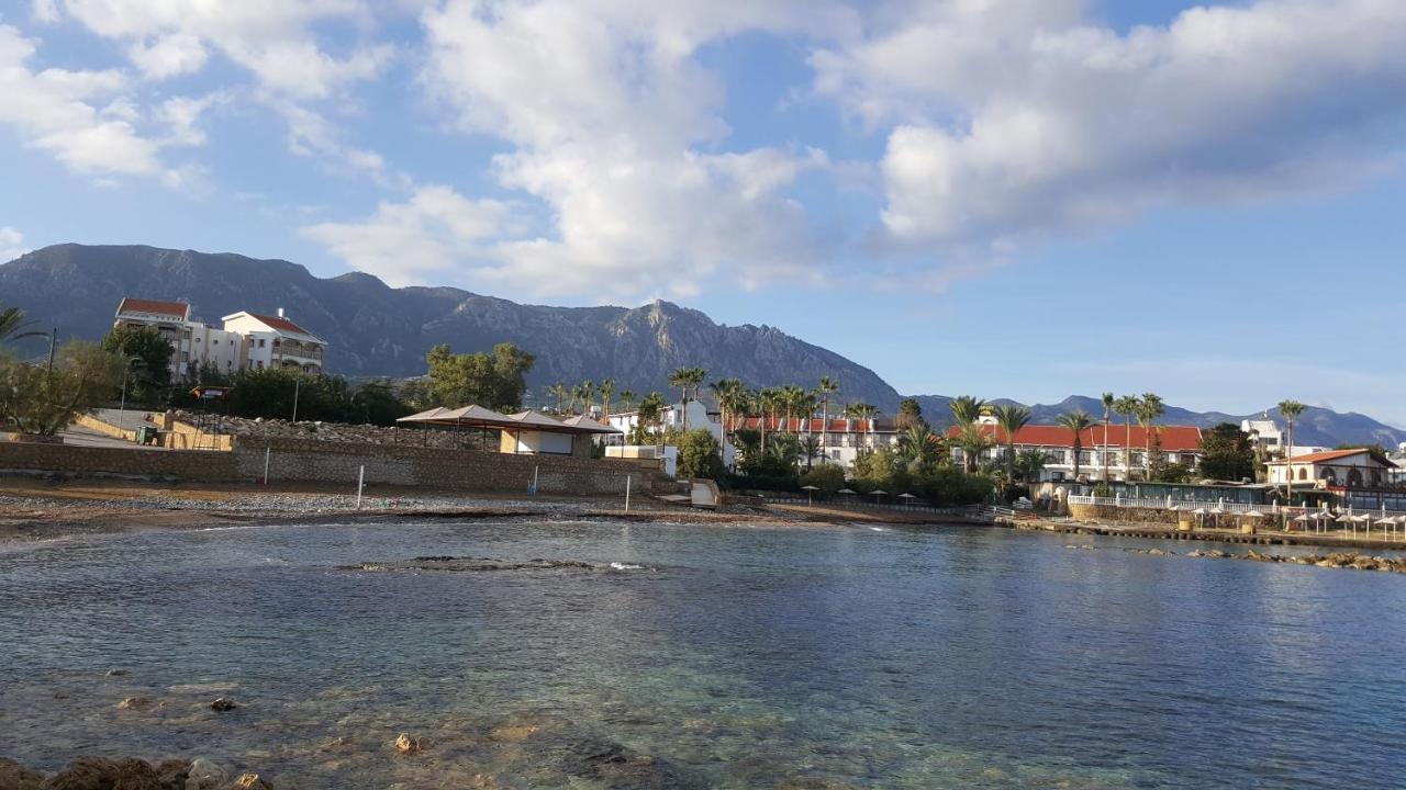Topset Hotel Agios Georgios (Kyrenia) Exterior foto